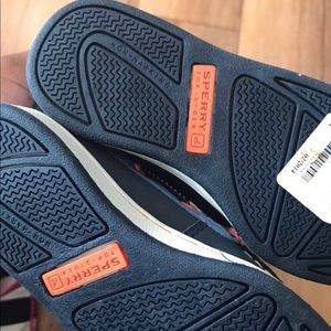 10.5c Sperry Top-Sider shoes BRAND NEw